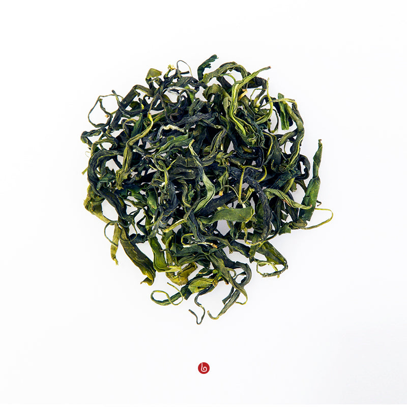 GREEN ESSENCE